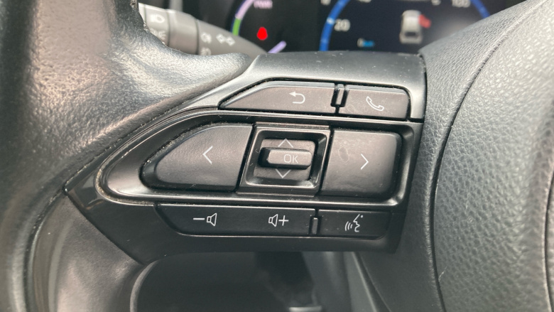 Toyota Yaris Cross 1.5 Hybrid Design 5dr CVT Hybrid Estate